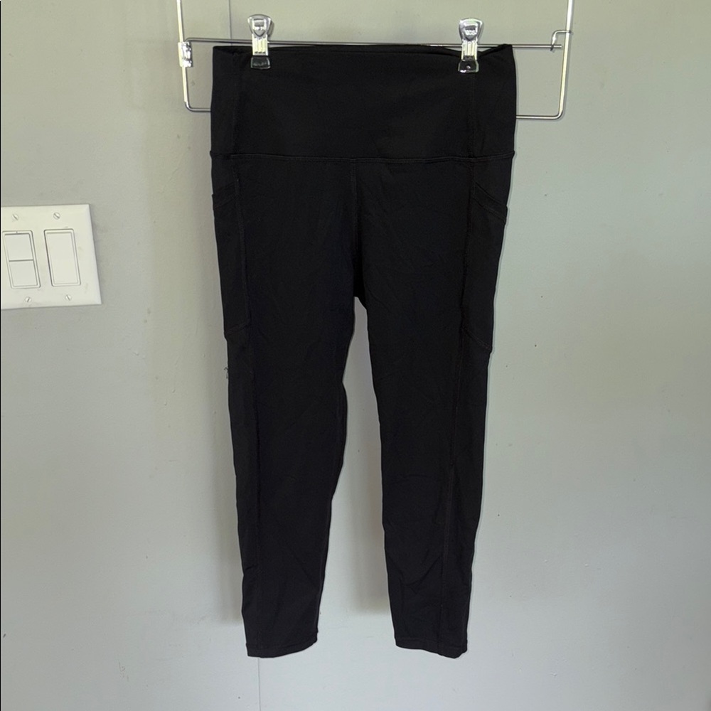 Zyia Active Cropped Leggings